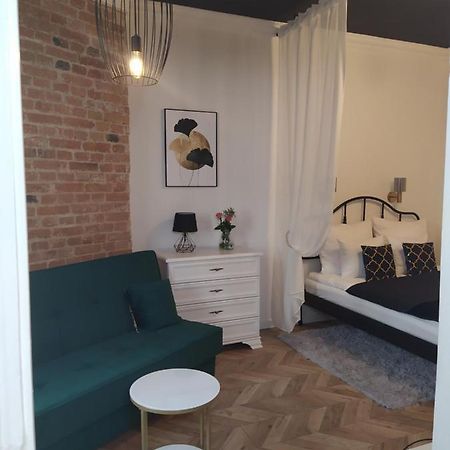 Ndm Apartament Varsavia Esterno foto