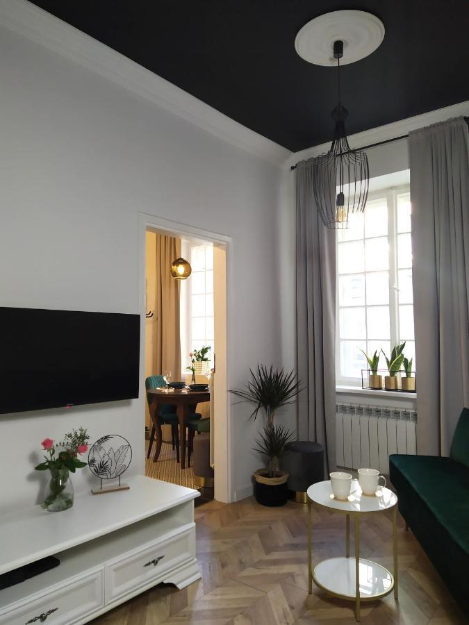 Ndm Apartament Varsavia Esterno foto