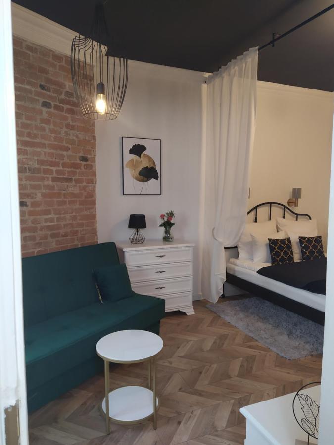 Ndm Apartament Varsavia Esterno foto